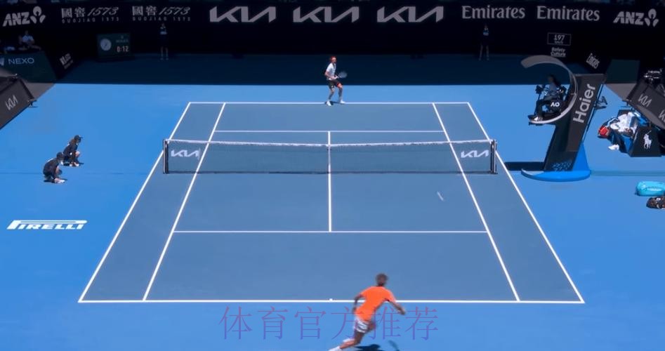 兹维列夫3-1逆转迪亚洛 连续十年闯过澳网首轮关 兹维列夫3-1逆转迪亚洛 连续十年闯过澳网首轮关